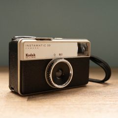 1960s Kodak Instamatic 33 camera