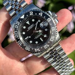 Seiko Bruce Wayne GMT Automatic Watch Mod