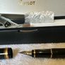 Pilot Falcon fountain pen, black resin, 14K soft medium nib Image 3