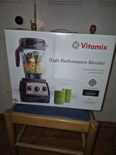 Vitamix Professional Series 300 G-Series, BRAND NEW & NEVER OPENED- Collection only- Dublin 6