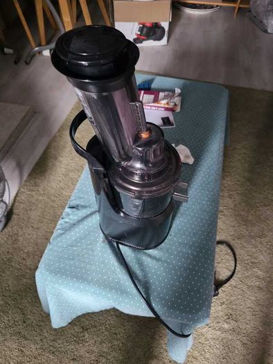 Frida Juicer
