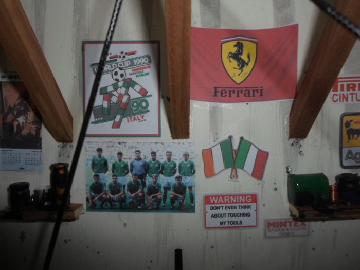Italia 90 Ferrari model car in garage display case Unique Christmas Gift