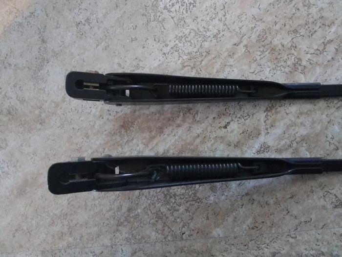 2. Wiper Arms.