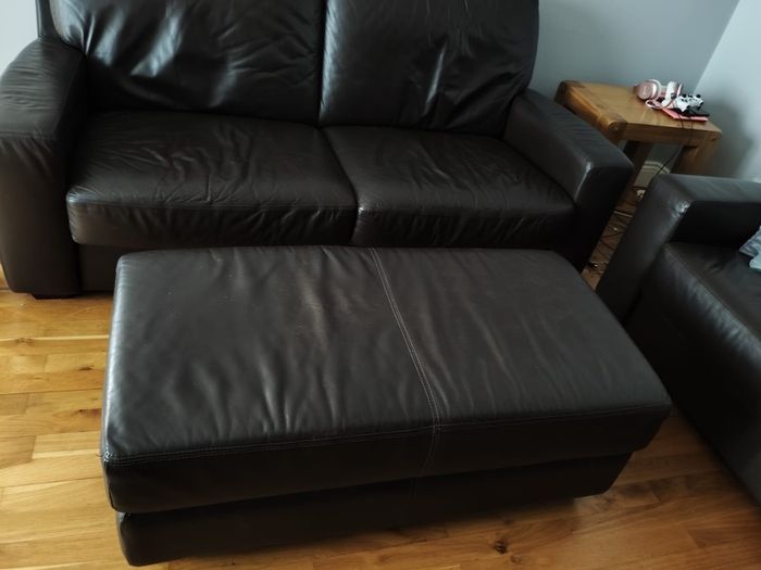 Free leather couches