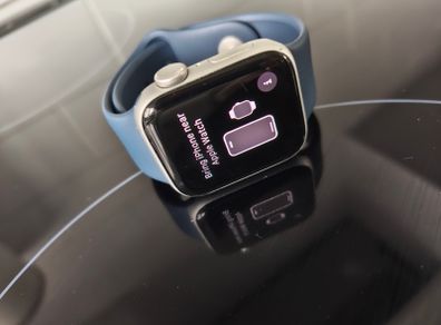 Apple Watch SE