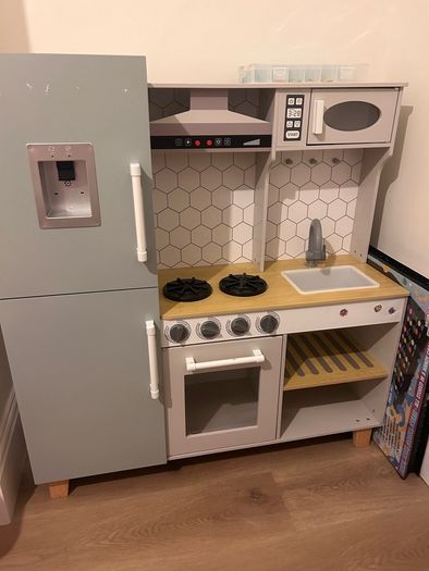 toy kitchen