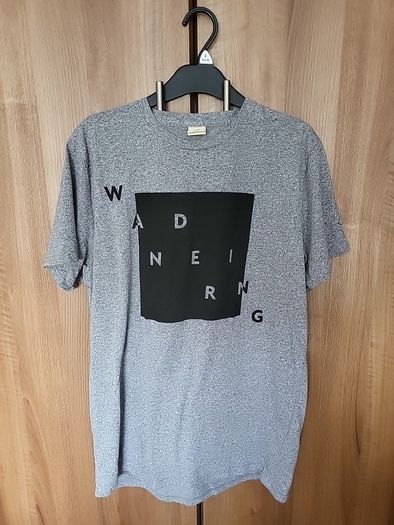 Tee Shirts Superdry & Hollister