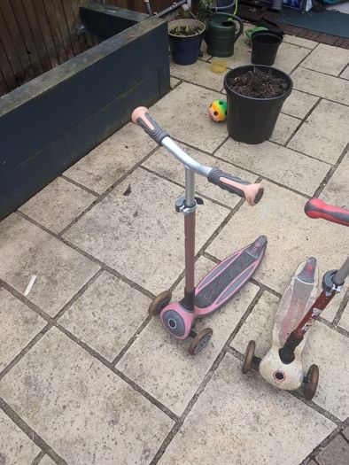 Glober scooters