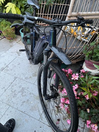 Giant Fathom E+ Electric Bike