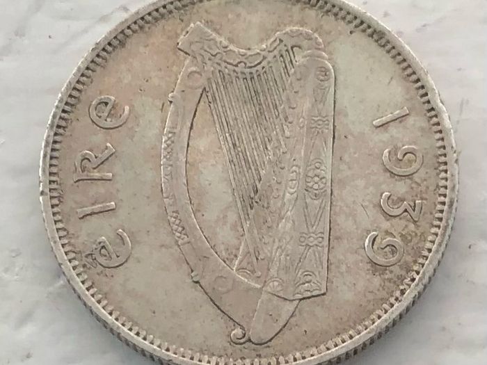 Irish silver 2 shilling florin