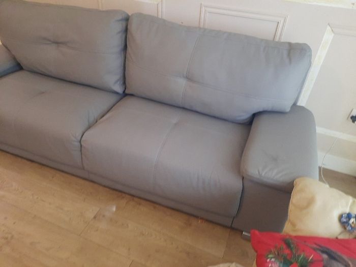 leather sofa