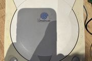 Sega Dreamcast White modded with GDEmu, 1 controller and VMU