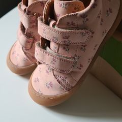 Leather Girls Shoes size 27 (EU), 9 (UK)