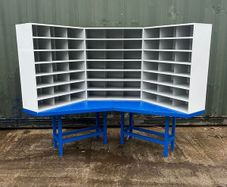 Heavy duty work bench