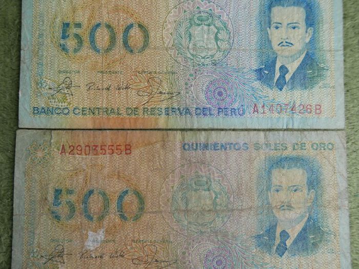 Variety of 10 Different Foreign Banknotes most of Peru