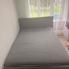 Double bed frame