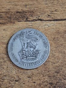 Great Britain UK 1928, One Shilling, George V, Silver Coin - free standard postage