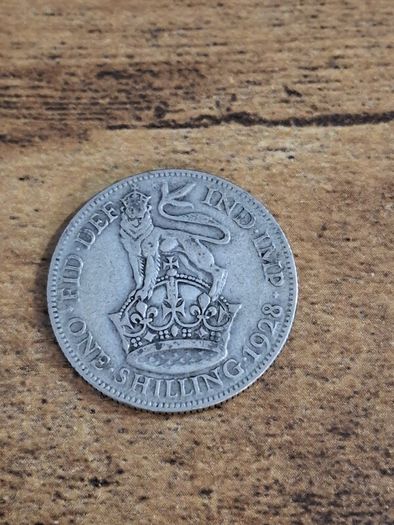Great Britain UK 1928, One Shilling, George V, Silver Coin - free standard postage