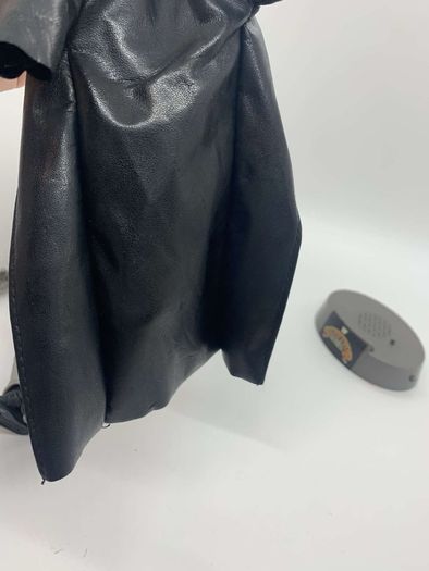 wwe elite Wrestlemania 34 The Undertaker with entrance greats clothing & stand action figure