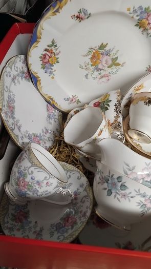 21piece miss match china tea set