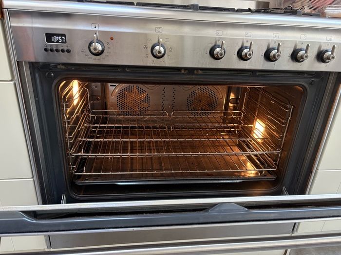 Smeg cooker freestanding 90cm