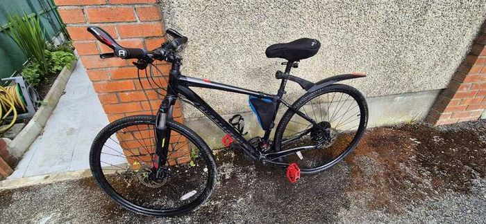Specialised crosstrail