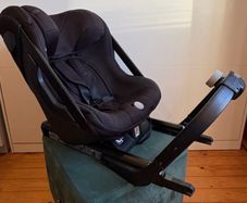 Axkid One Car Seat