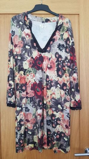 Ti Mo Dress Size L