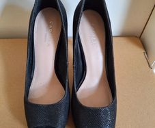 High heels black Carvella Kurt Geiger size 5