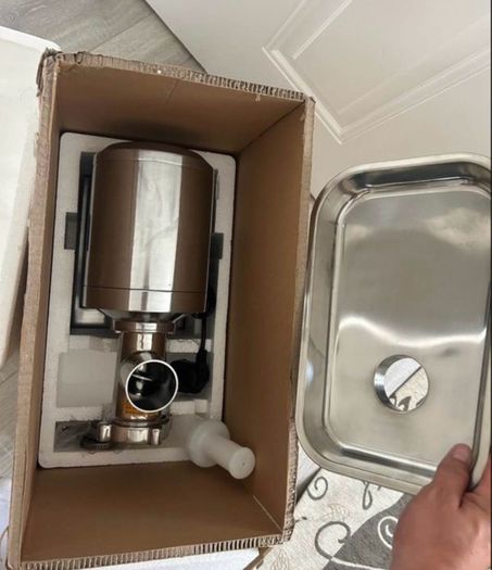 Heavy duty 220v Meat grinder 1100w Stainless Steel  Meat Mincing Grinder Sausage Machine Grinding Shredder processing machine