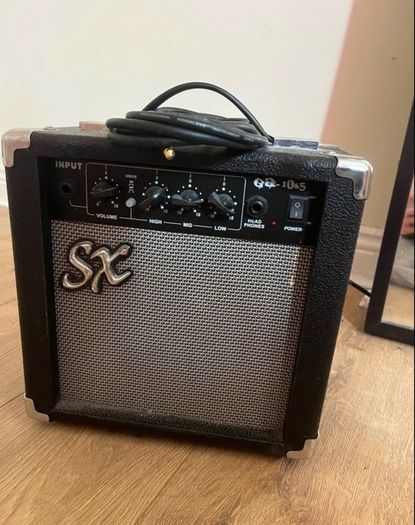 Left handed martini electric guitar with amp