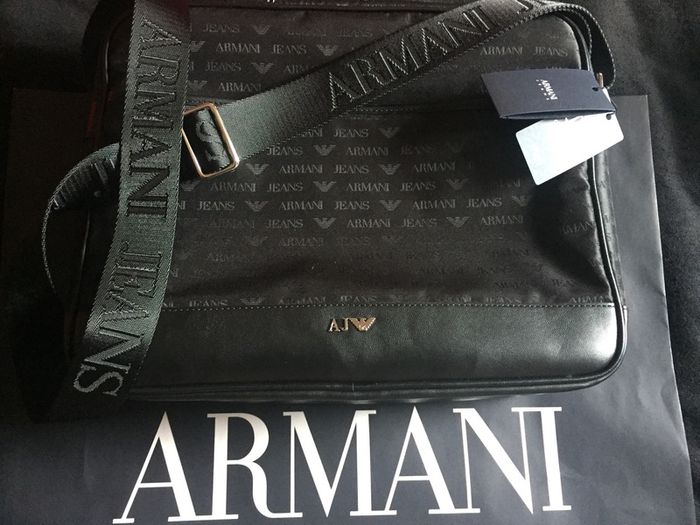 armani messenger laptop travel bag shoulder black