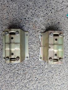Satellite brackets