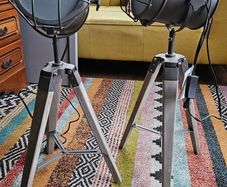 floor lamp
