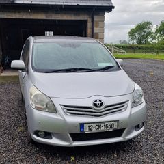 Toyota Verso 2012