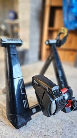 Novo Smart Bike trainer