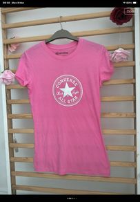 T-shirt converse size small