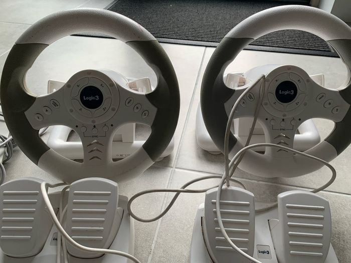 Nintendo Wii accessories power supply steering wheel