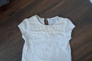 Tshirt girls cream white size 4 years