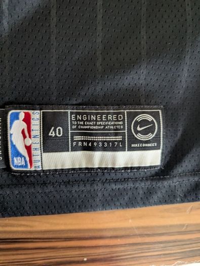 chicago bulls basketball jersey adult small
