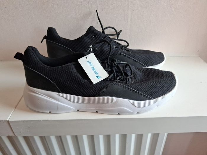 Black Mens Trainers