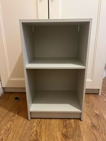shelving unit
