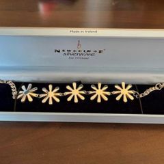 Newbridge daisy silver link bracelet