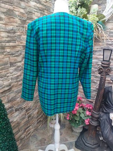 Green and Blue tartan plaid Blazer made in Ireland size 16