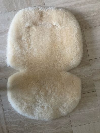 Sheepskin liner for pram