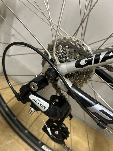 giant fcr road bike
