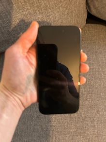 iPhone 16 black 128gb unlocked, 98% battery percentage