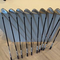 Must see Titleist irons and wedges - as new