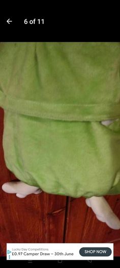 Gotcha pets, funky frog, waterbottle cover or Bag.  new with tags