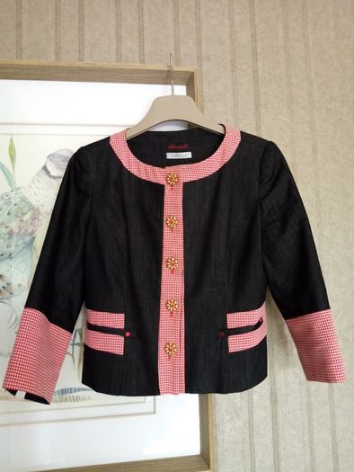 Ladies blazer immaculate new condition